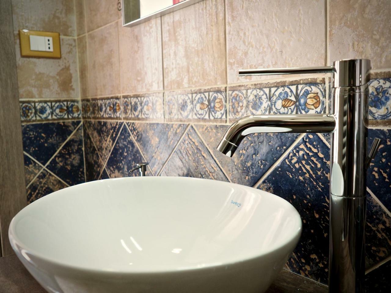 Romantic Suite Con Vista San Donato Genua Exterior foto