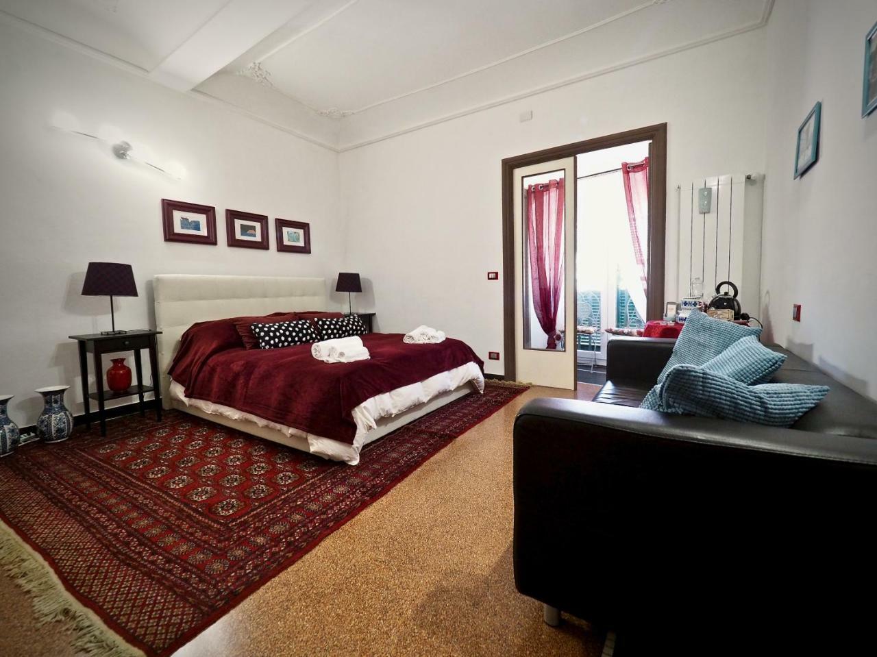 Romantic Suite Con Vista San Donato Genua Exterior foto